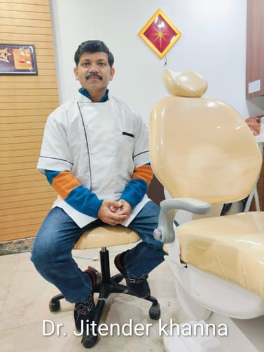 Dr. Jitender Khanna