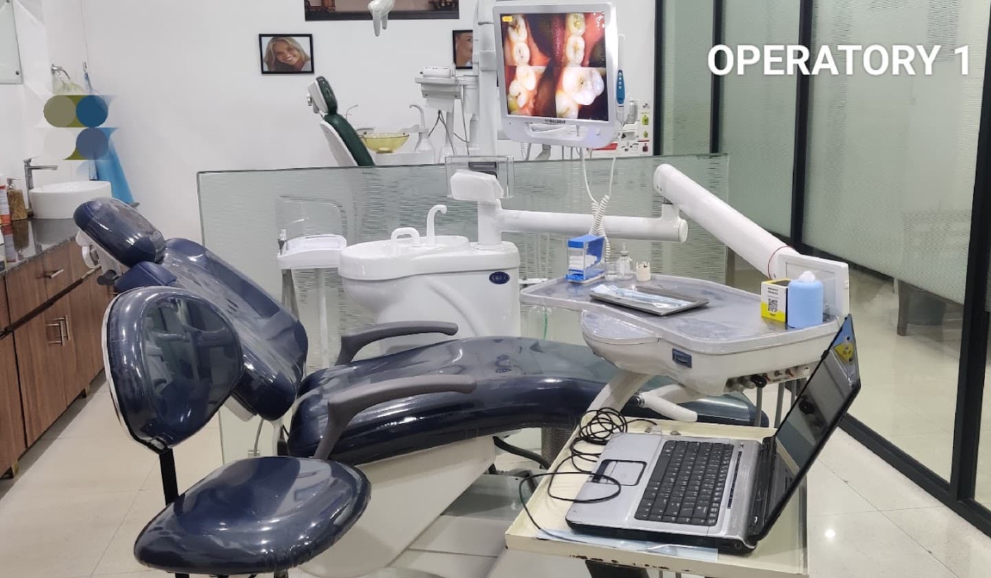 Kapoor's Safe Hands Dental & Healthcare Centre gallery preview 3